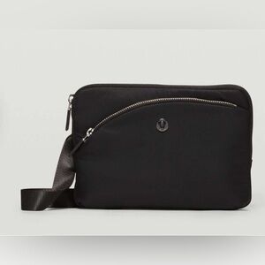 Lululemon Curved Lines Crossbody Bag